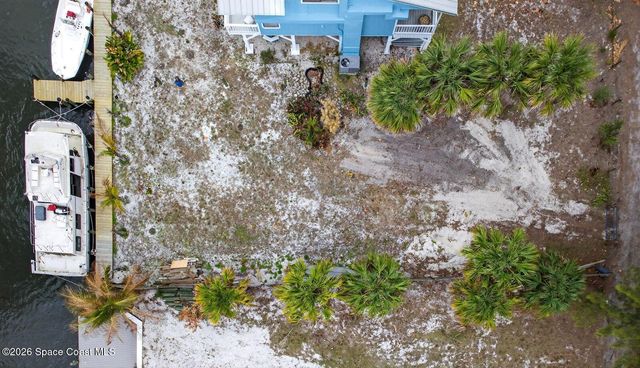 51 Vip Island B, Grant, FL 32949