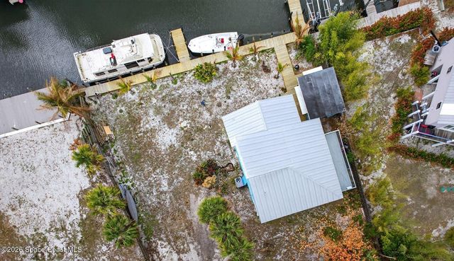 51 Vip Island B, Grant, FL 32949