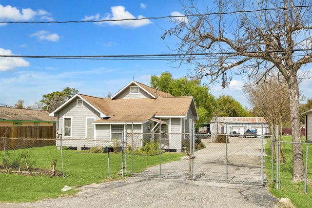 1837 Tidwell Lane, Houston, TX 77093