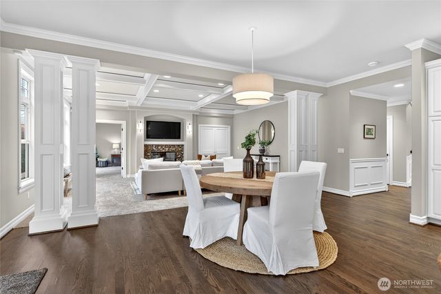 202 259th Avenue NE, Sammamish, WA 98074