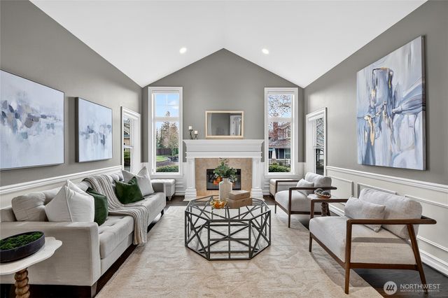 202 259th Avenue NE, Sammamish, WA 98074