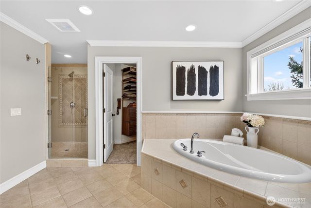 202 259th Avenue NE, Sammamish, WA 98074