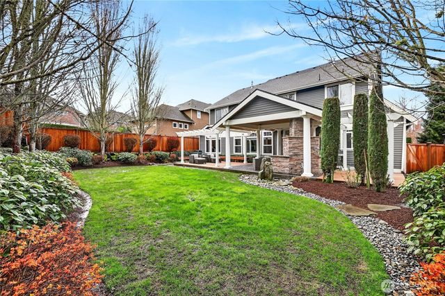 202 259th Avenue NE, Sammamish, WA 98074