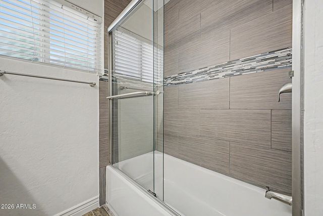 3125 N 28TH Street, Phoenix, AZ 85016