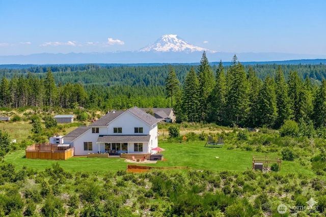 381 E Benson Ridge Road, Grapeview, WA 98546