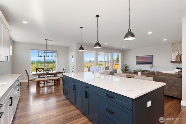 381 E Benson Ridge Road, Grapeview, WA 98546