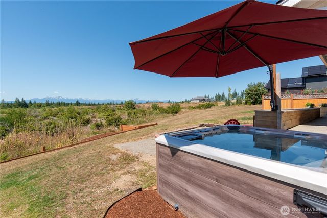 381 E Benson Ridge Road, Grapeview, WA 98546
