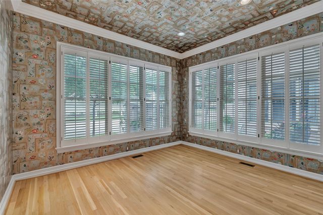 4733 Harley Avenue, Fort Worth, TX 76107