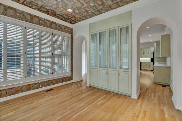 4733 Harley Avenue, Fort Worth, TX 76107