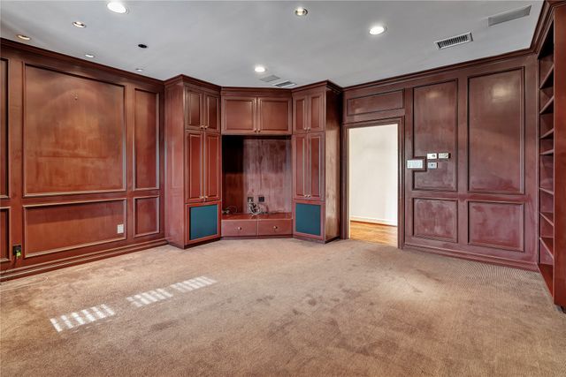4733 Harley Avenue, Fort Worth, TX 76107