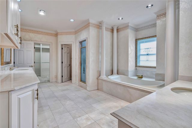 4733 Harley Avenue, Fort Worth, TX 76107
