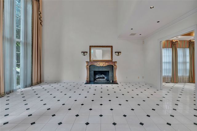 4733 Harley Avenue, Fort Worth, TX 76107