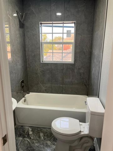 4011 Delano Street 4, Houston, TX 77004