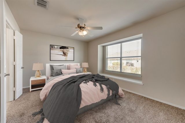 803 Hibiscus Trail, Waxahachie, TX 75165