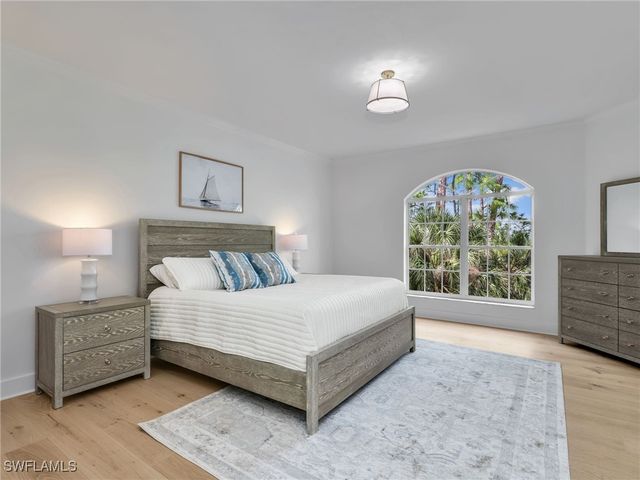 583 Audubon BLVD C201, Naples, FL 34110