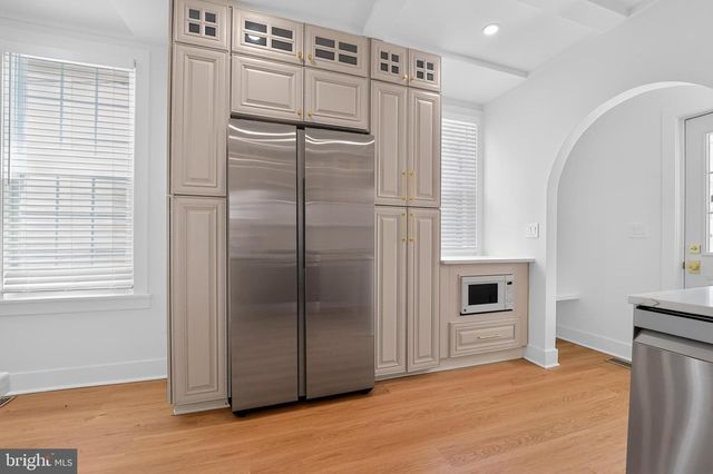 405 LYMAN AVE, Baltimore, MD 21212