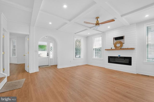 405 LYMAN AVE, Baltimore, MD 21212