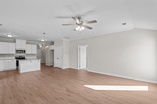 206 Willowton Lane, Hephzibah, GA 30815