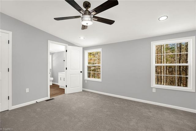 3227 E Calloway Drive, Mebane, NC 27302