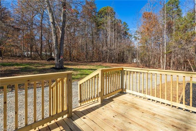 3227 E Calloway Drive, Mebane, NC 27302