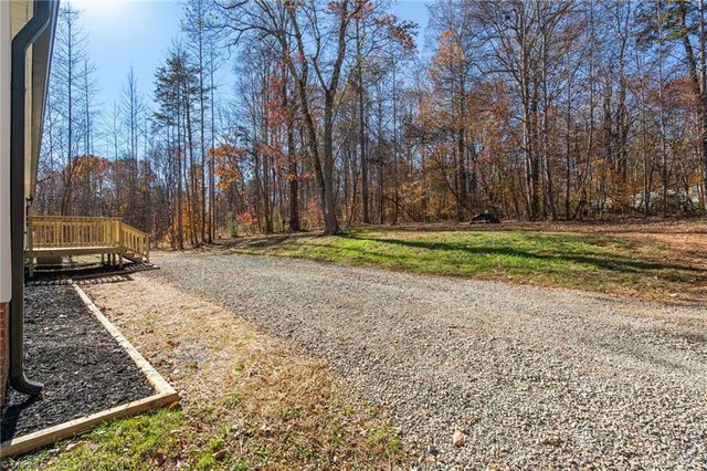 3227 E Calloway Drive, Mebane, NC 27302