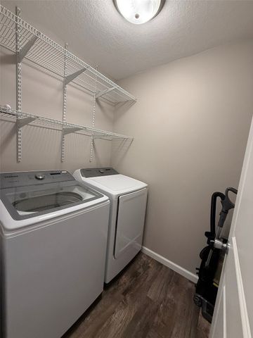 107 Blue Jay, Vinton, IA 52349