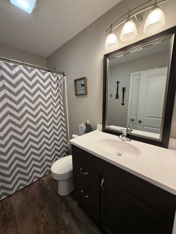 107 Blue Jay, Vinton, IA 52349