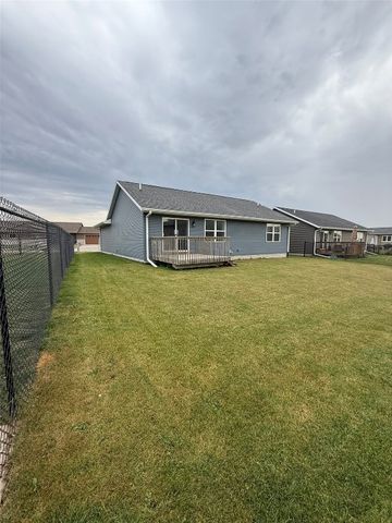 107 Blue Jay, Vinton, IA 52349