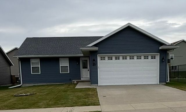 107 Blue Jay, Vinton, IA 52349