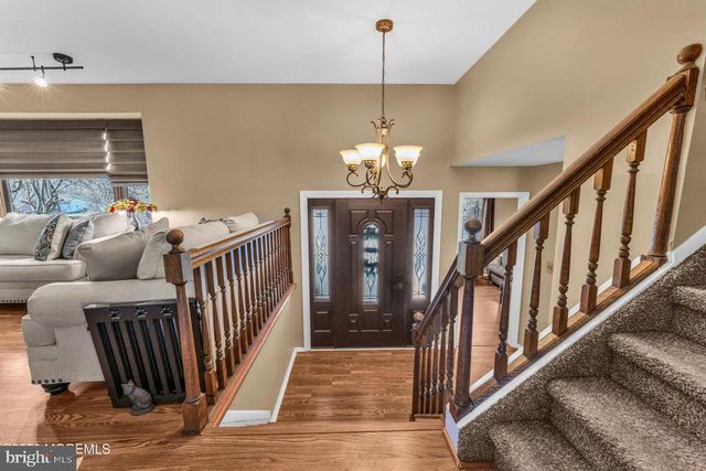 10 COBBLESTONE COURT, Howell, NJ 07731