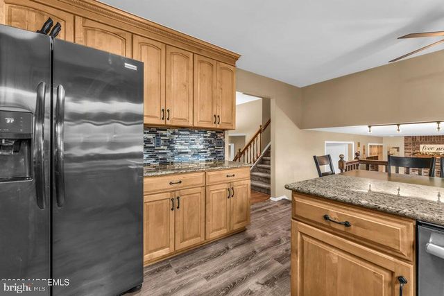 10 COBBLESTONE COURT, Howell, NJ 07731