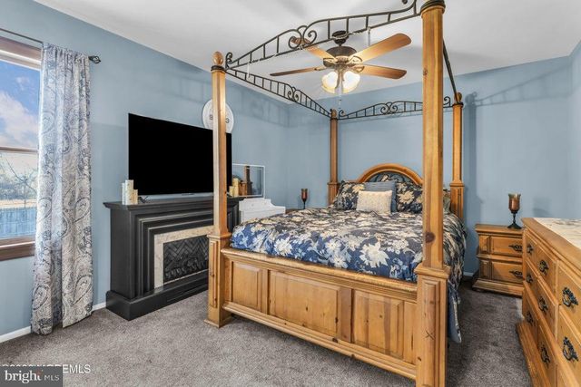 10 COBBLESTONE COURT, Howell, NJ 07731