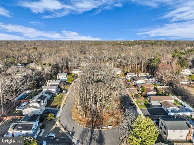 10 COBBLESTONE COURT, Howell, NJ 07731