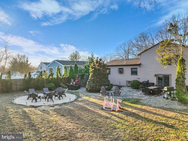 10 COBBLESTONE COURT, Howell, NJ 07731