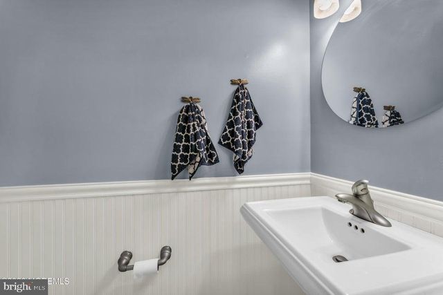 10 COBBLESTONE COURT, Howell, NJ 07731