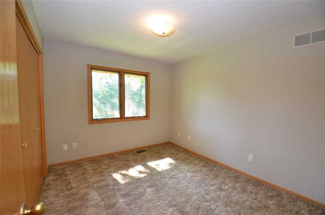 6020 NE 9th Street, Des Moines, IA 50313
