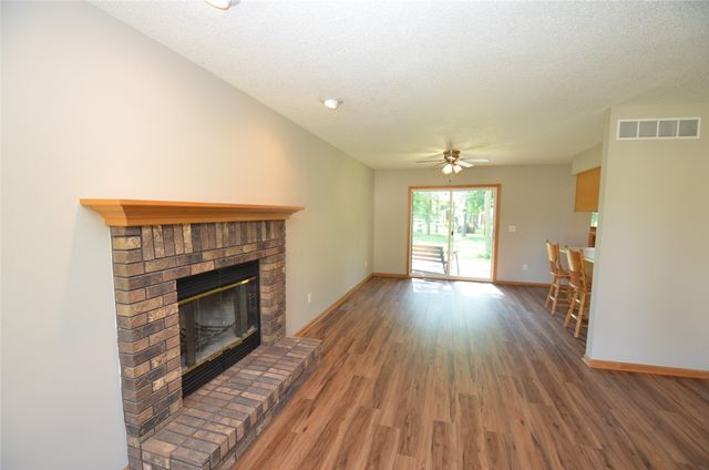 6020 NE 9th Street, Des Moines, IA 50313