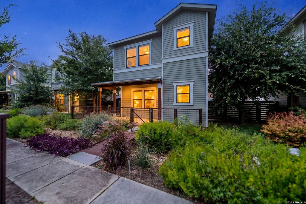 1150 N OLIVE ST, San Antonio, TX 78202