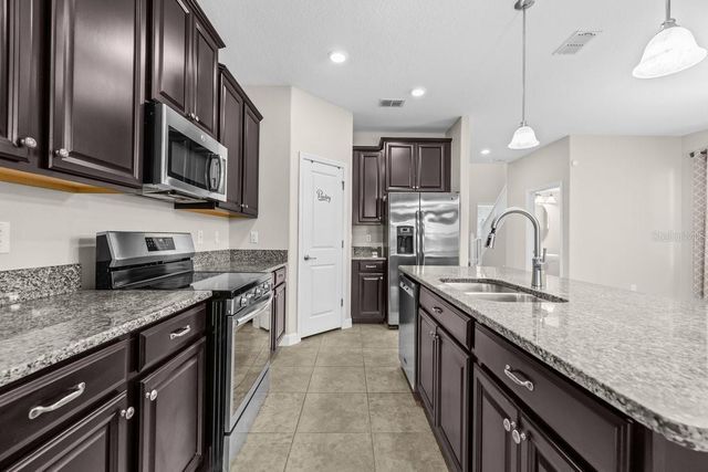 10153 NEWMINSTER LOOP, Ruskin, FL 33573