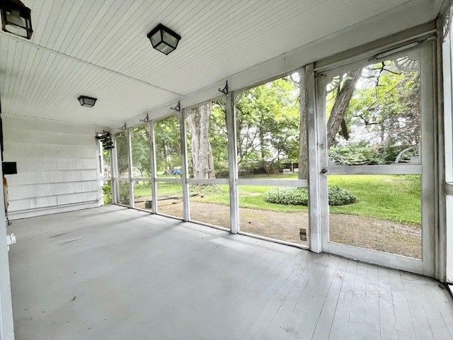 35 Country Lane, Penfield, NY 14526
