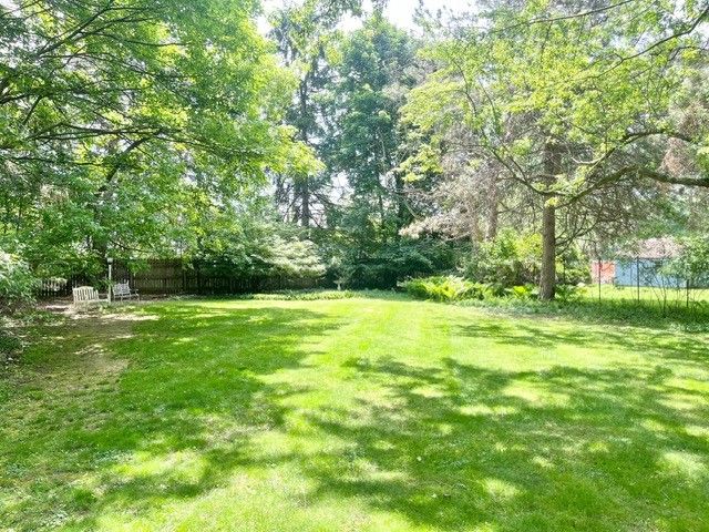 35 Country Lane, Penfield, NY 14526