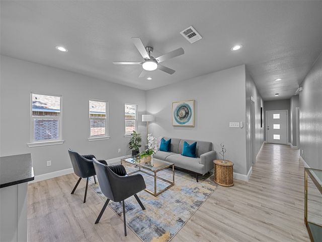 2524 Marjorie Avenue, Dallas, TX 75216