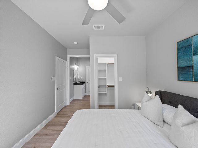 2524 Marjorie Avenue, Dallas, TX 75216