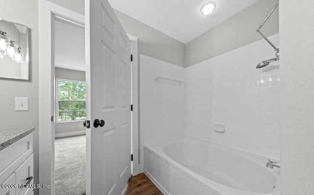 13700 RICHMOND PARK Drive N 708, Jacksonville, FL 32224