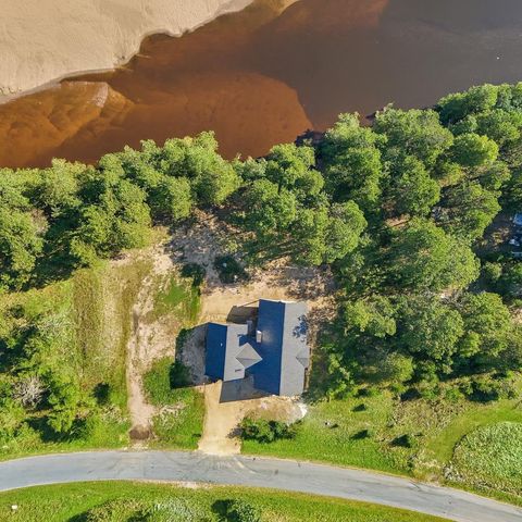 N2598 River Highland Drive, Lyndon Station, WI 53944