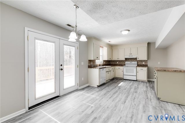 501 Rustic Dr, Carson, VA 23830