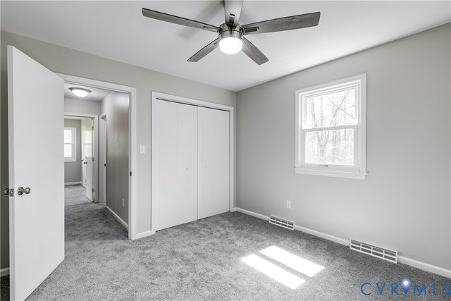 501 Rustic Dr, Carson, VA 23830