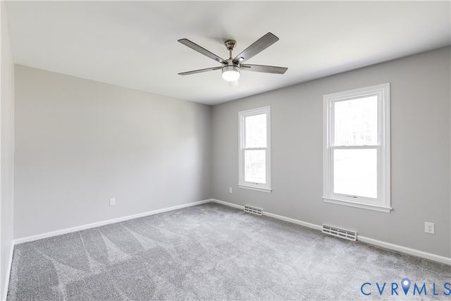 501 Rustic Dr, Carson, VA 23830