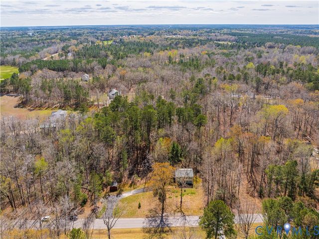 501 Rustic Dr, Carson, VA 23830