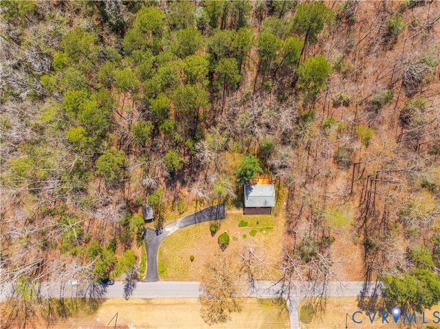 501 Rustic Dr, Carson, VA 23830